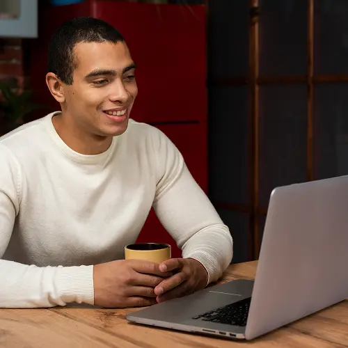 Plataforma de entrevistas con IA para contratar al mejor talento